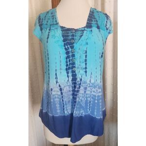 F49 Emma G half button turquoise & blue tie dye top cap sleeves lace embroidery